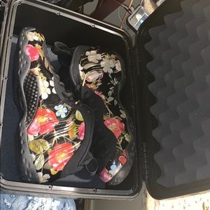 Floral foam posit size 10.5